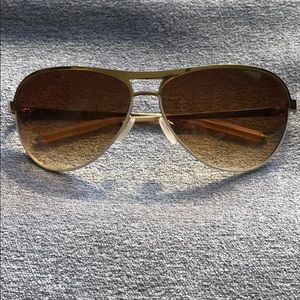 Mosley Tribes sunglasses 😎